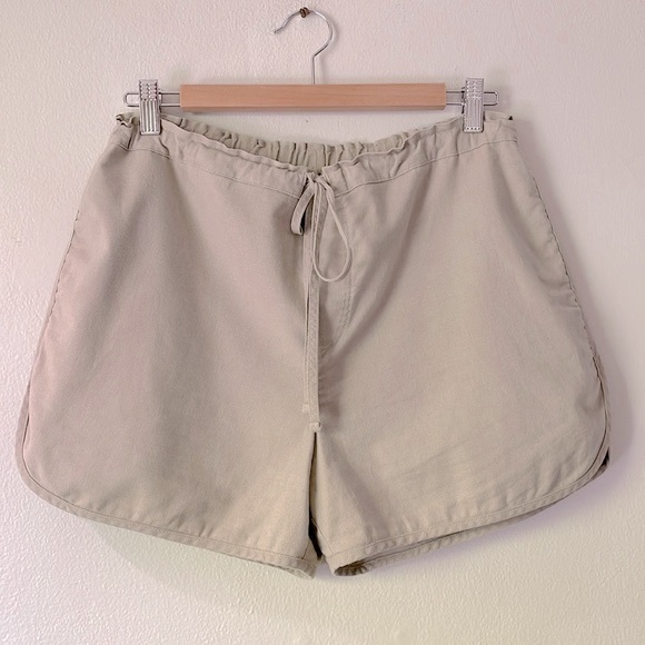 WOMN. Series II Riley Cotton Linen Shorts in Tan Small - Picture 3 of 9